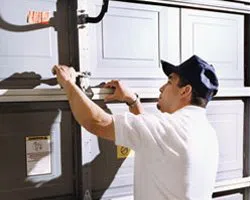 Garage Door Solution Service Newport Beach, CA 949-398-2645 - rep-gdr-16m